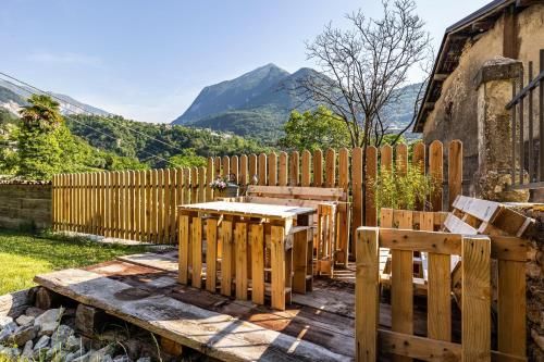 Outdoor Pictures 24