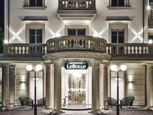 Hotel Image 1
