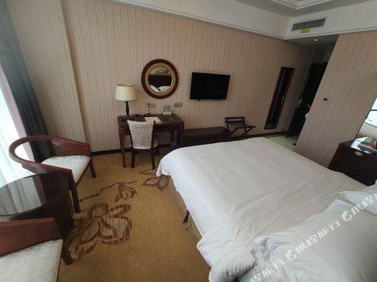 Vienna Classic Hotel (Shangrao Peace Sunshine)