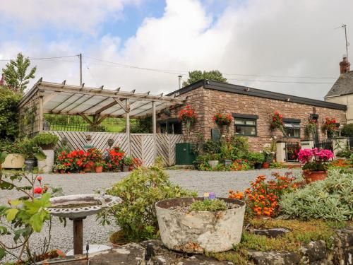 Ffynnonlwyd Cottage