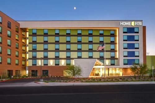 Home2 Las Vegas Convention Center