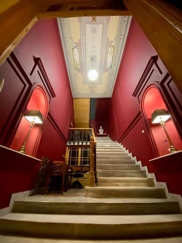 VASILIKON Hotel the past is present