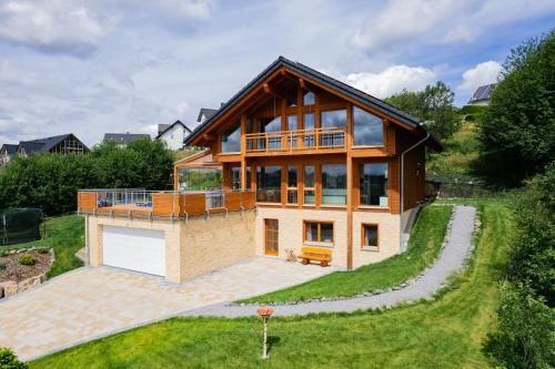 Outdoor Pictures 24