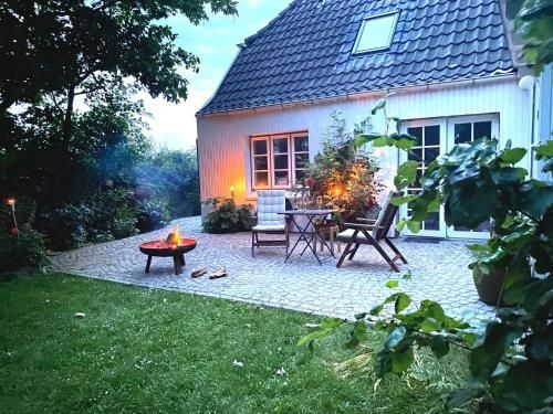 Outdoor Pictures 1