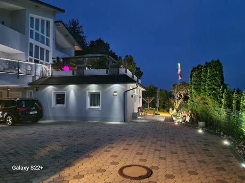 Outdoor Pictures 1