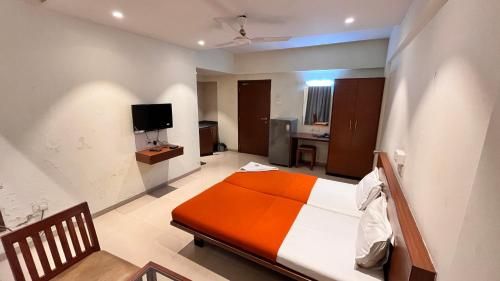 Hotel Sumanchandra Suites