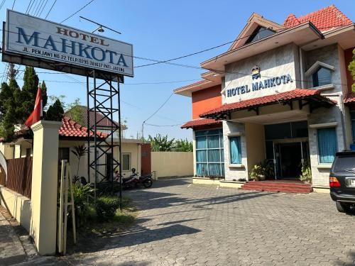 Hotel Mahkota