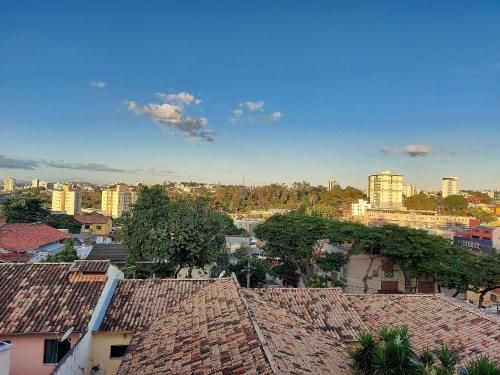 Casa confortável e segura na região da Pampulha