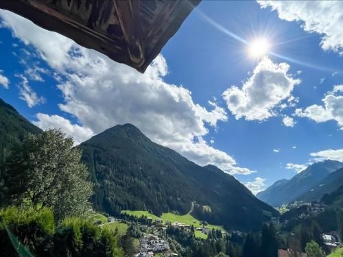 Outdoor Pictures 20