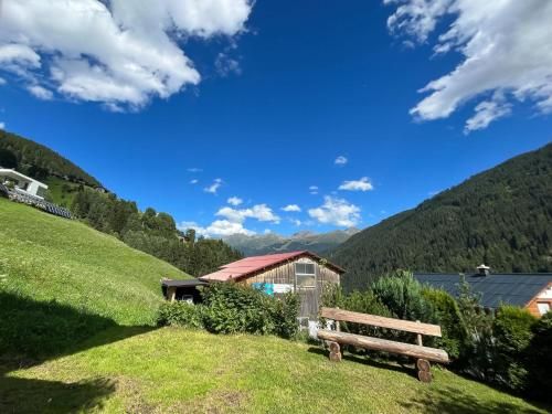 Outdoor Pictures 24