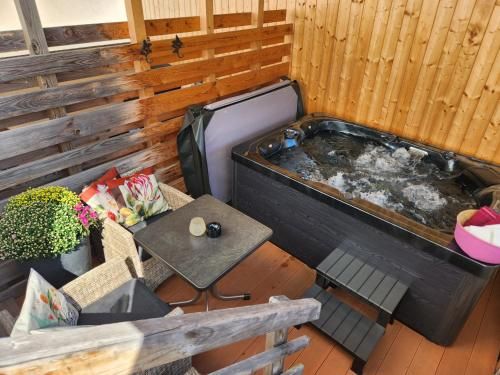 Outdoor Pictures 22