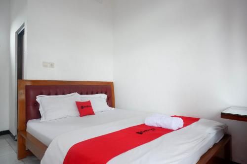 SPOT ON 2718 Backpacker's Homestay Jlegong