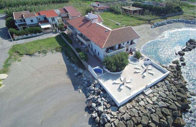 Cannotta Beach