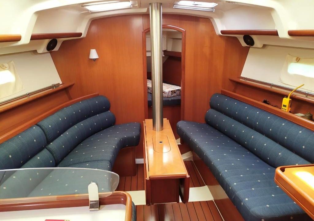 Boat in Badalona for up to 6 people
