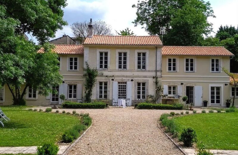 Le Domaine Des Platanes