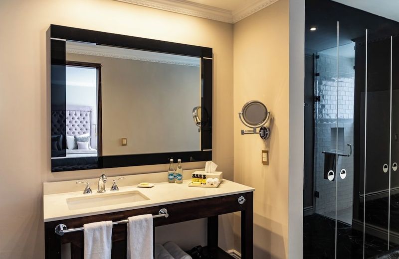 Hotel Plaza 79