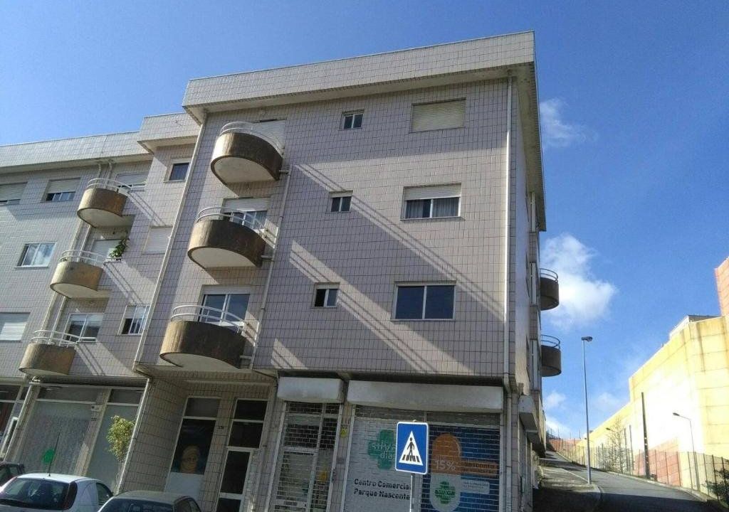 Oporto East House