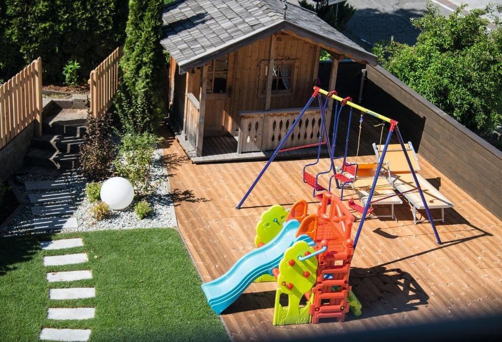 Outdoor Pictures 11