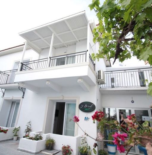Double Inn Marina Hotel