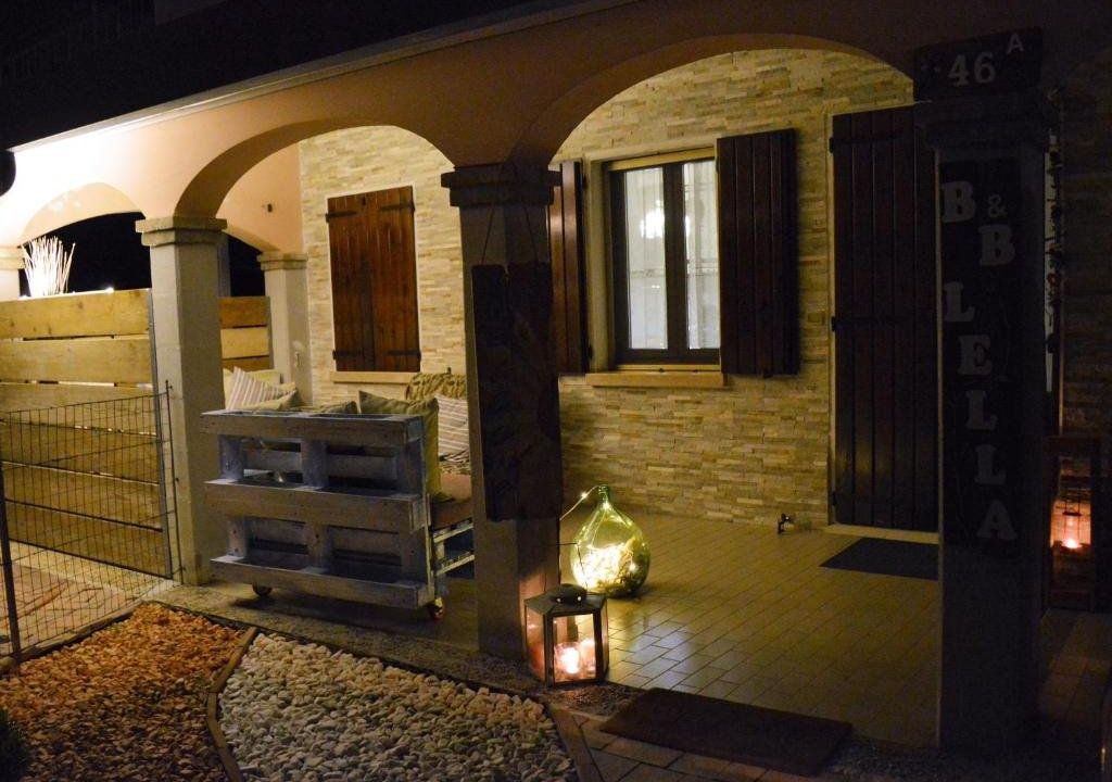 B&B LELLA