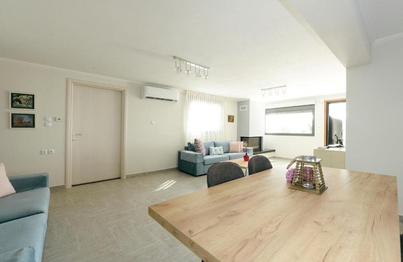 W2 Rooms