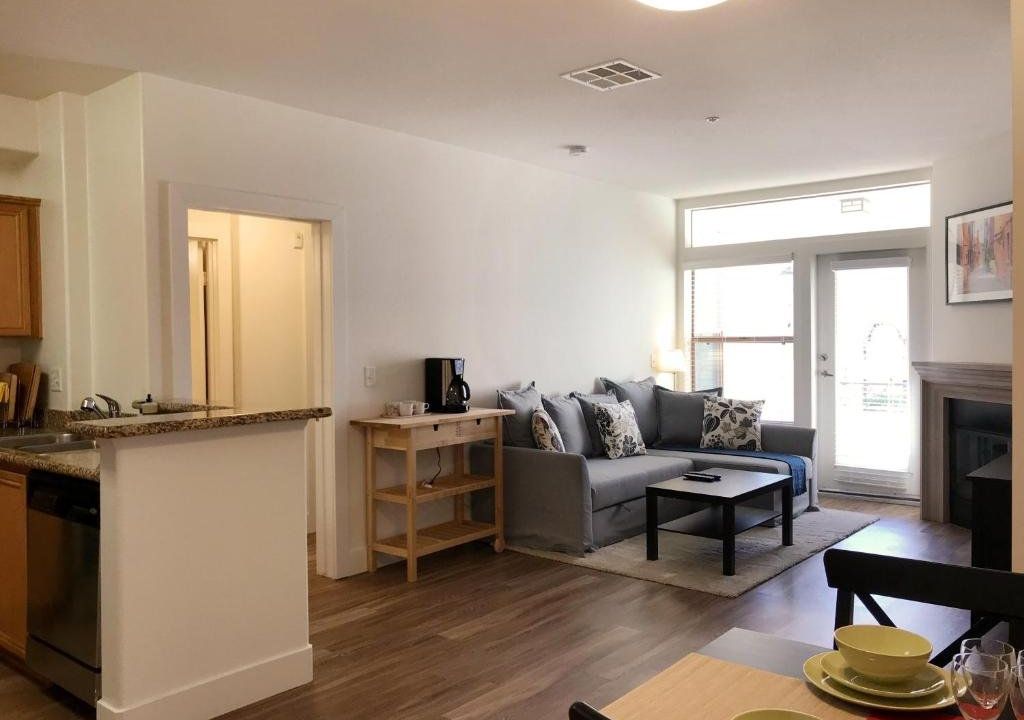 "Resort Style amenities walk to UCLA" w Pool & Parking B2