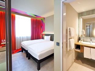 Hotel Image 2