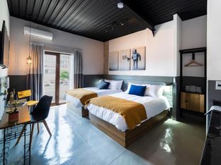 Hotel Image 1