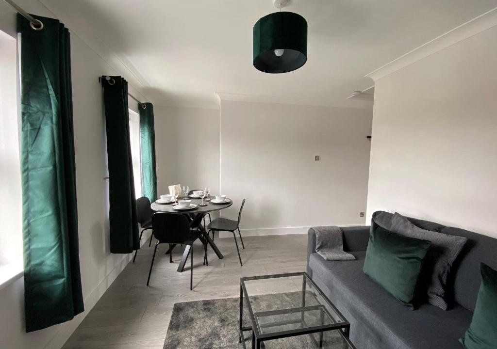Saffron Court by Wycombe Apartments - Apt 12