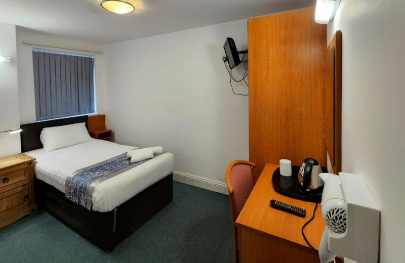 SK Heathrow Hotel
