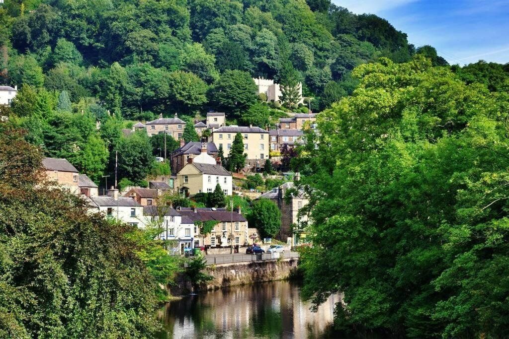 The Belle - A lovingly converted Grade II Listed home from home in Bakewell