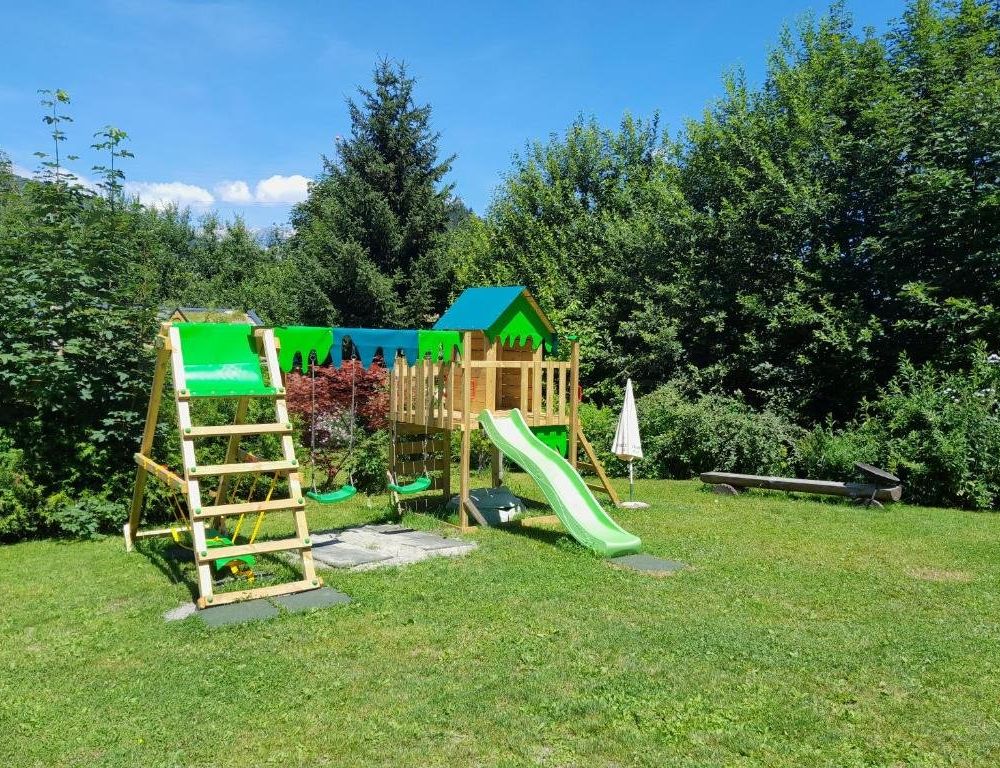Outdoor Pictures 10