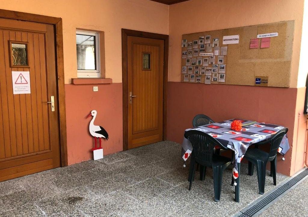 Gite des 5 cigognes rouge