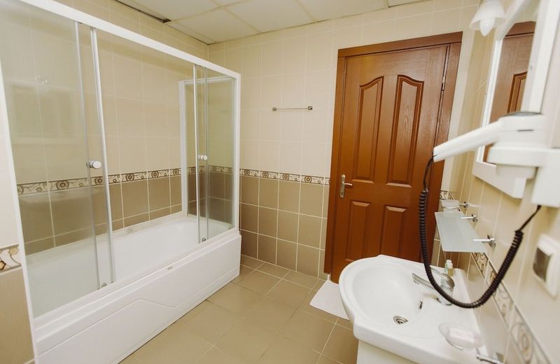 Ozalp Han Hotel