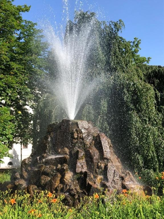 Outdoor Pictures 11