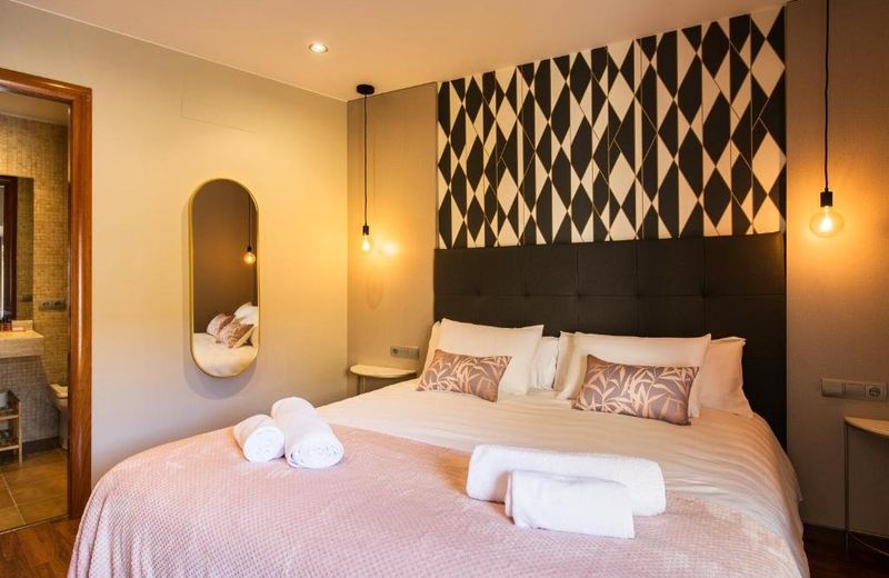 UP ROOMS BANYOLES