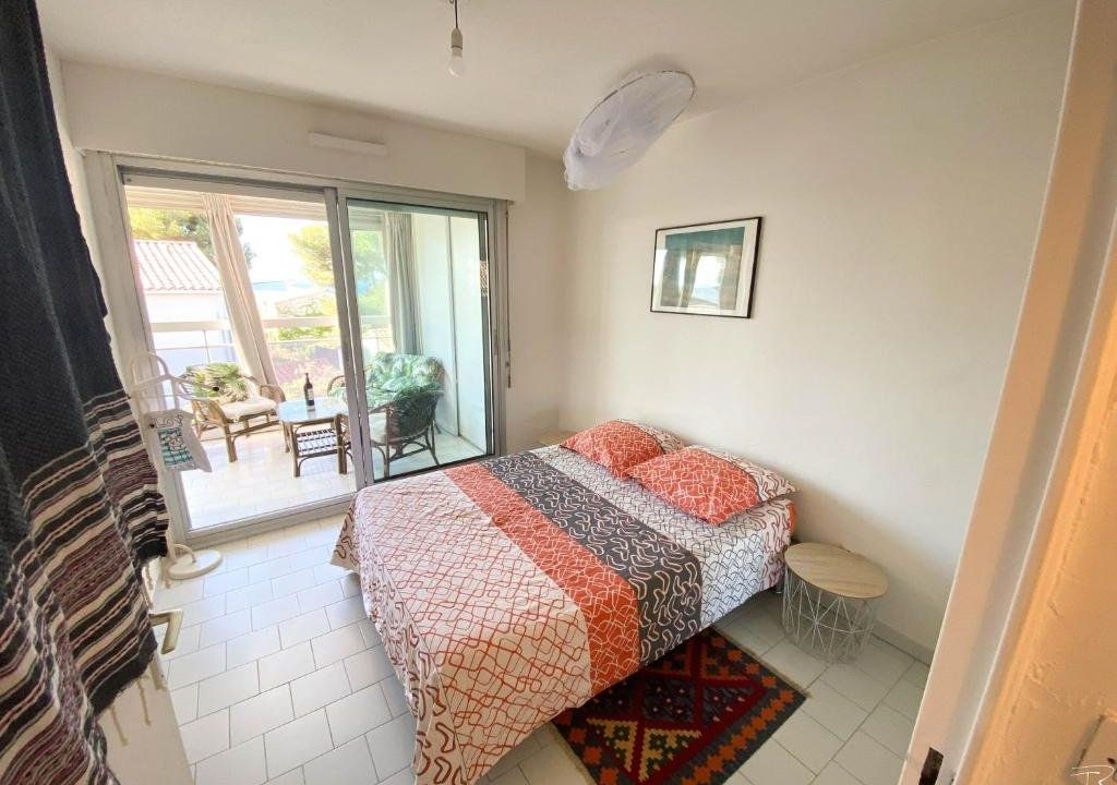 Appartement vue mer le chant des cigales