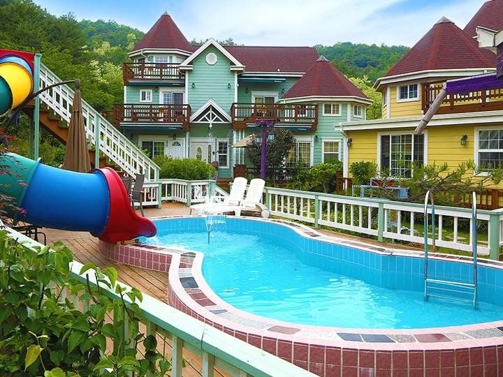 Outdoor Pictures 3