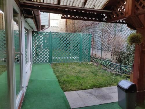 Outdoor Pictures 21