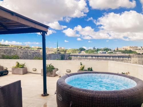 Valletta and Grand Harbour Lookout