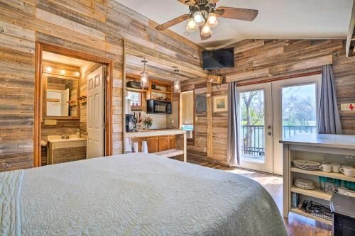 Cozy Studio Cottage with Deck and Direct River Access!