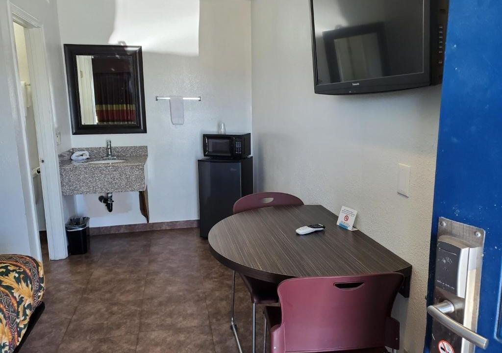 High Desert Inn