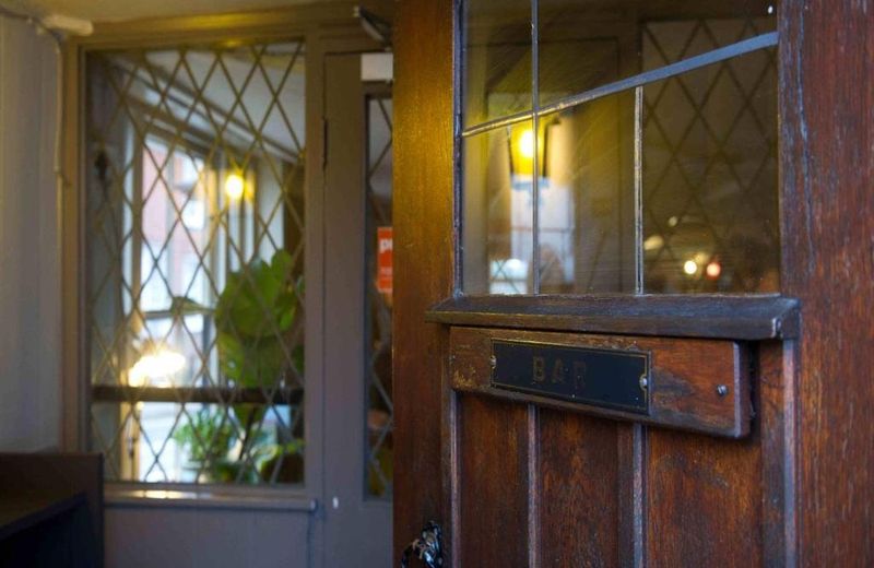Chequers Inn