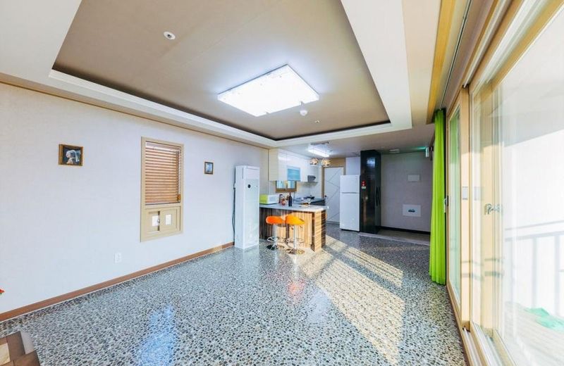Clover Resort