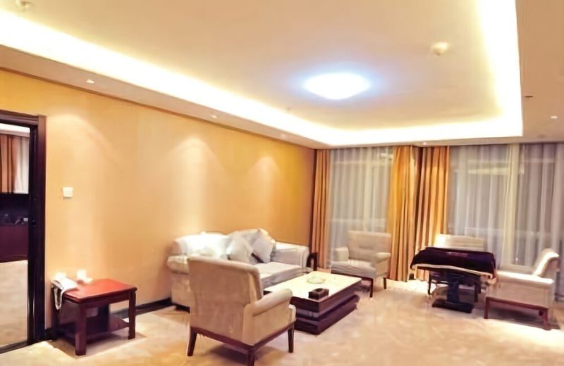 Hexing Hotel