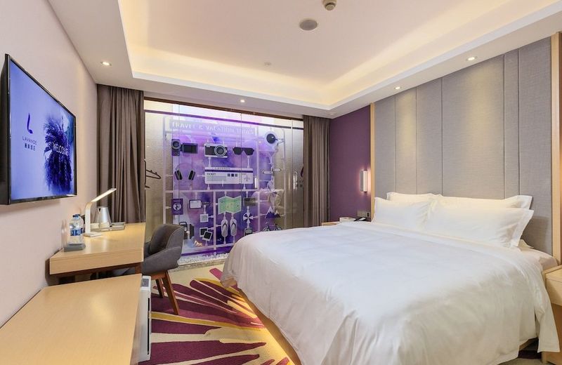 Lavande Hotel (Guangzhou Jiahe Wanggang Metro Station Lingnan New World)