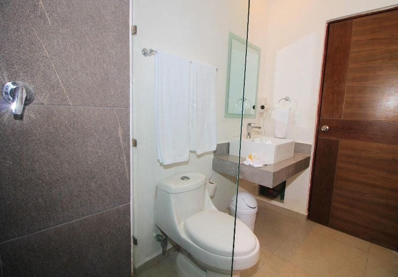 We Hotel Puerto Morelos