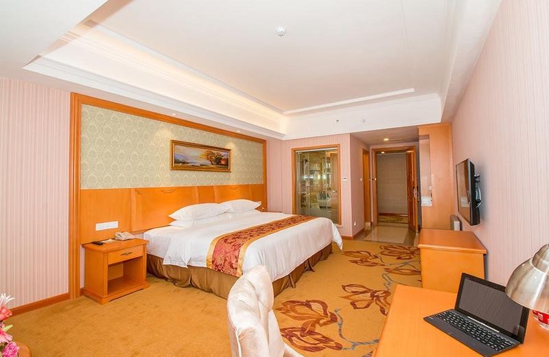 Vienna Hotel Guilin Pingle Bus Station