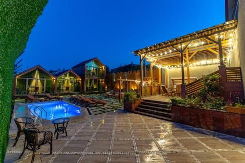 Outdoor Pictures 10