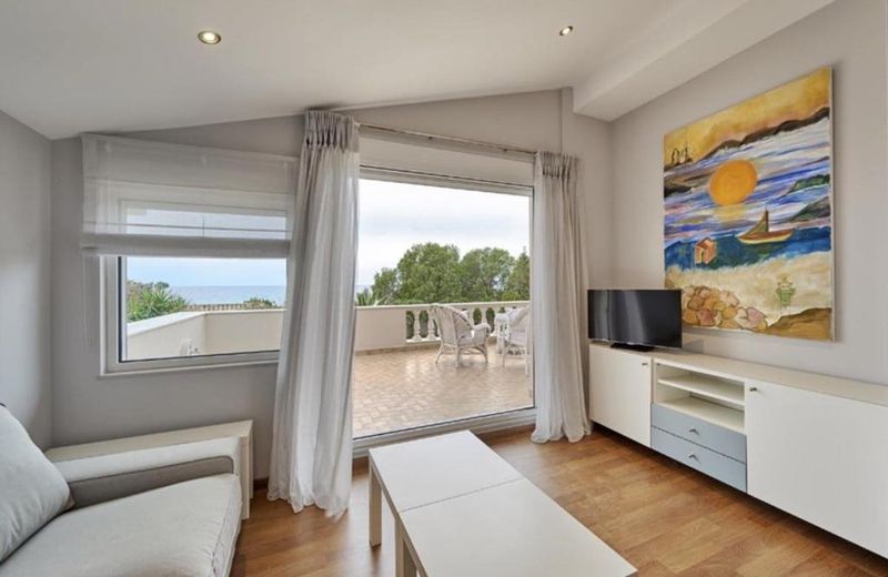 Luxury 4 Bdrm Villa with Pvt Pool on the beach